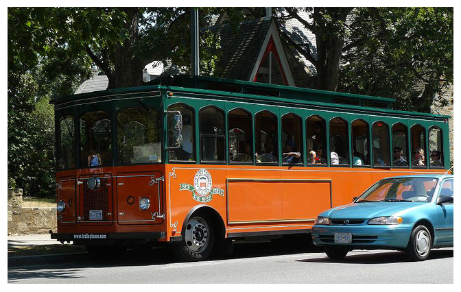 Trolley-type tour bus at work in Washington, D.C.